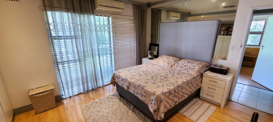 3 Bedroom Property for Sale in Cravenby Western Cape